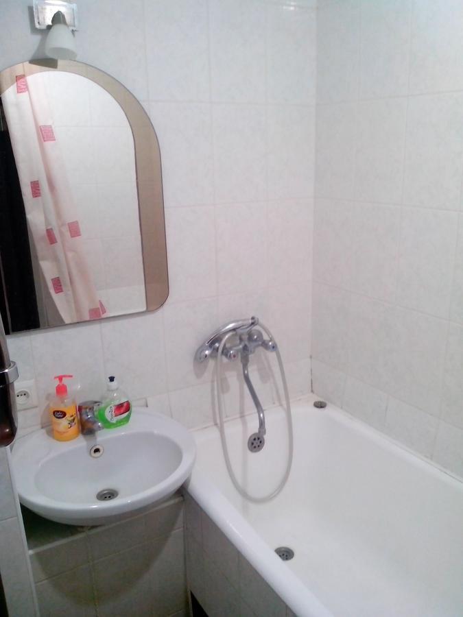 Beautiful And Comfortable 2 Rooms Apartment キエフ エクステリア 写真